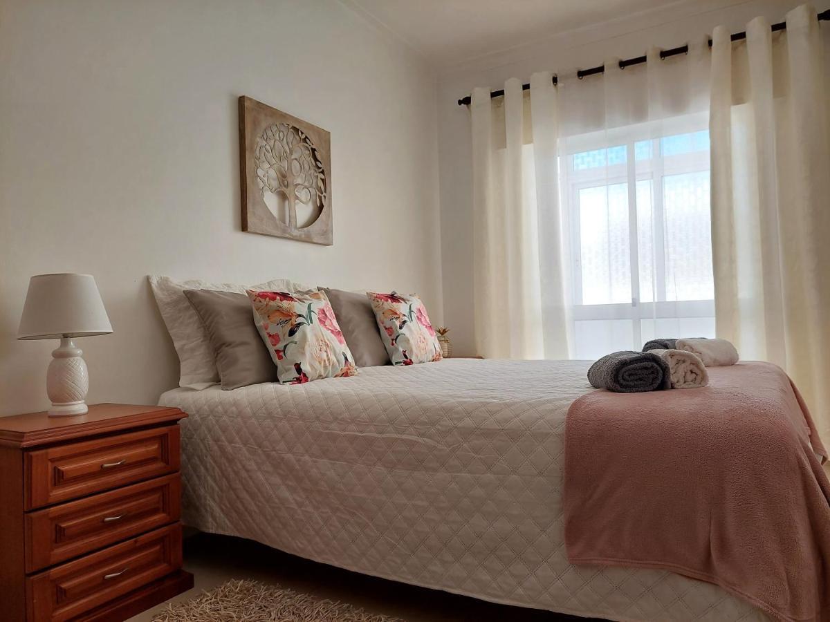Casa Da Alegria - Apartamento Acolhedor No Centro De Olhão Buitenkant foto